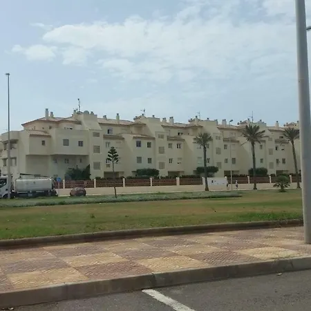 Romana شقة